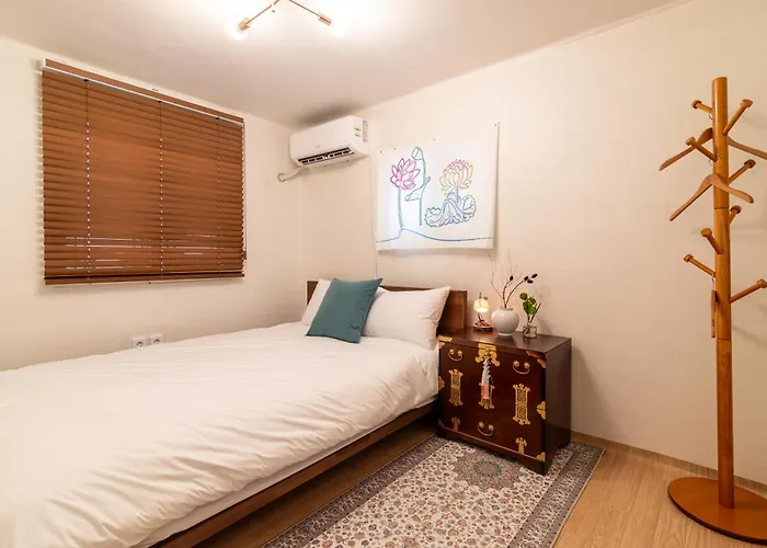 #teddy's #private Rooftop #3br #near Hongdae And Sogang Univ *