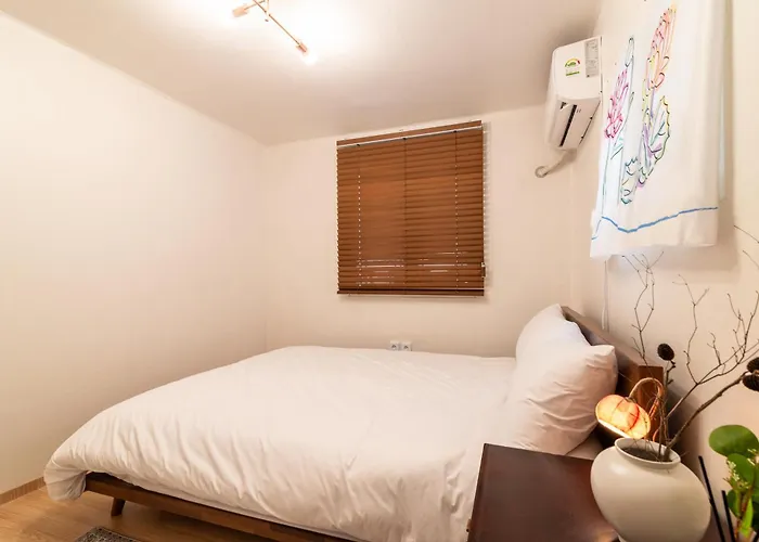 #teddy's #private Rooftop #3br #near Hongdae And Sogang Univ