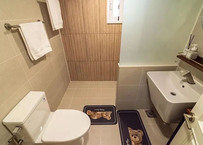 #teddy's #private Rooftop #3br #near Hongdae And Sogang Univ